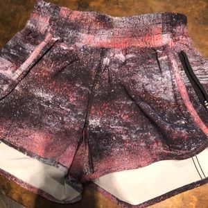 Lululemon size 4 shorts